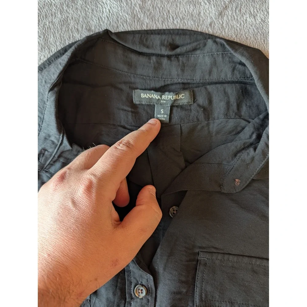 Banana Republic Mens Small Black Rayon Utility Button Down Shirt Long Sleeve